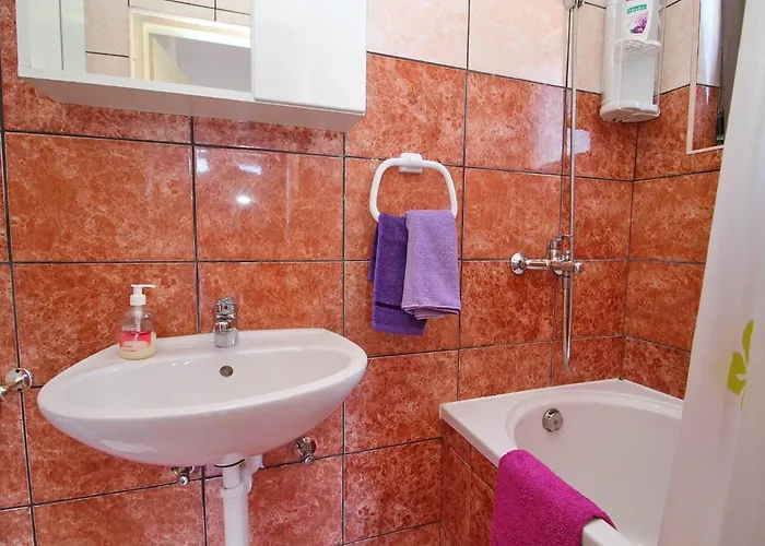 Filipovi - One-bedroom With Balcony And Sea View A1